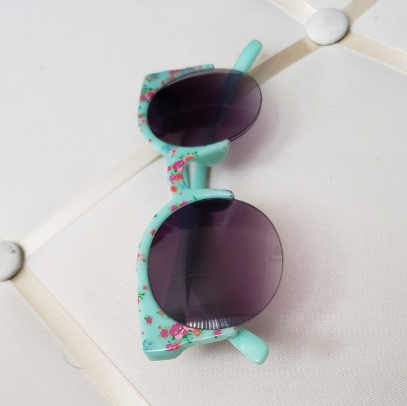 *3/$10 Aqua Teal Floral Rose Cat eye Sunglasses Shades - Picture 6 of 6
